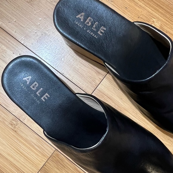 Able Alyssa Clog Mule Black Size 9 - Picture 5 of 12